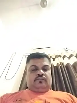 Desi_Lodo_Gujju_Boy webcam
