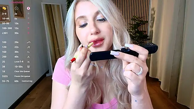 Evacadooo live sex cam