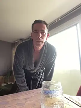 exhibsexe (Ask my age) - J’envoie vidéo privé ejac avale sperme