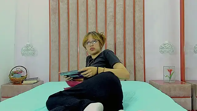 ValeryRougee webcam