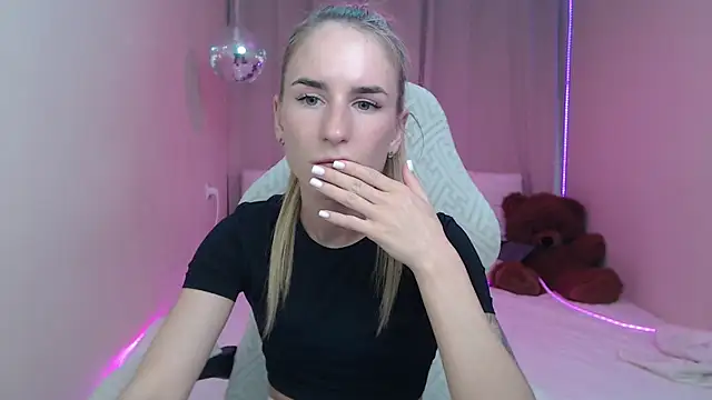 DeboraHorny webcam