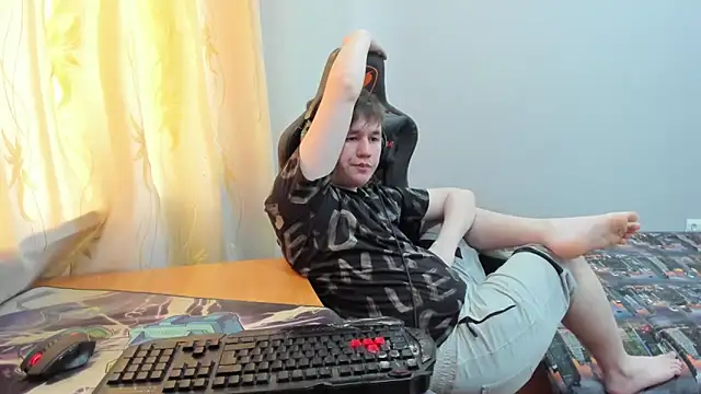 iliaskrislove webcam