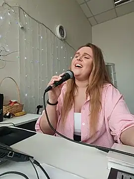 Juicy_PeachLux webcam