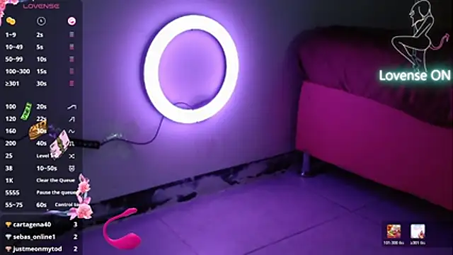 AlexaFontana webcam