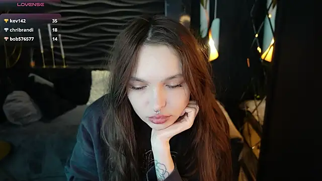 ChloeSunny webcam