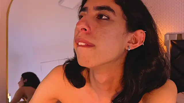 ryo_light (M twink) - Cum In Public