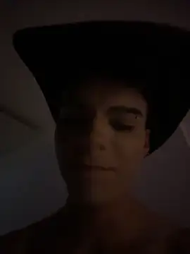dulcey_ (M twink) - PUT MY COCK HARD