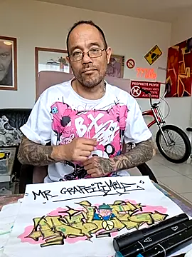 Mr_Graffitimile webcam