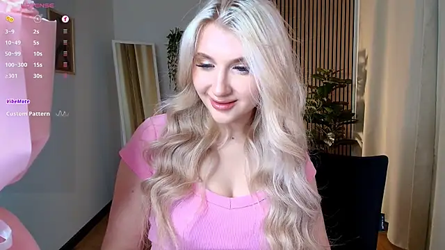 Evacadooo webcam