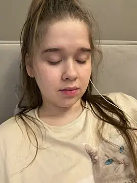 HornyGirlH