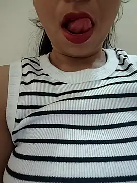 kiran-baby webcam