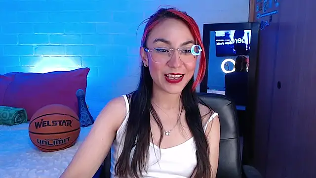 Amy66 webcam