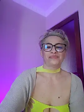 LunaBlaise webcam