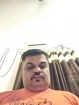 Desi_Lodo_Gujju_Boy webcam