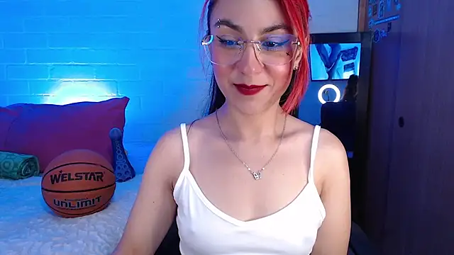 Amy66 webcam