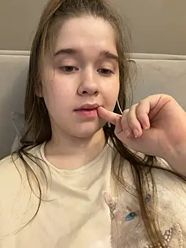 HornyGirlH