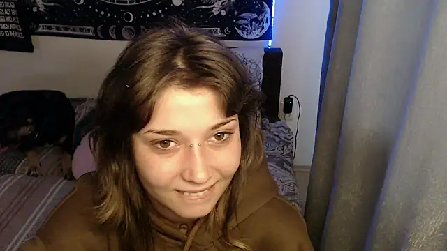 AlienforTwenty webcam