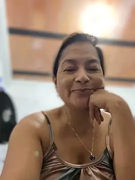 Jlo_69 webcam