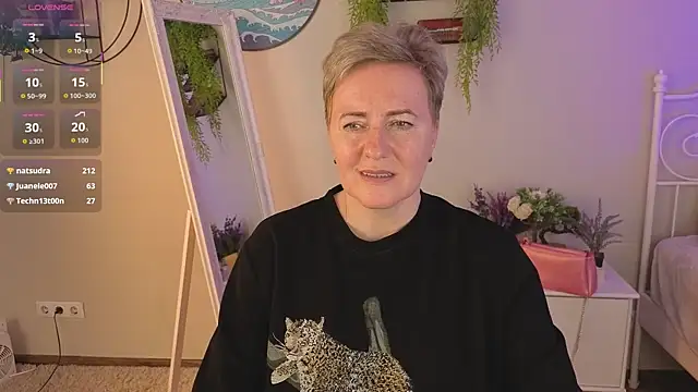 Nika_Smit webcam