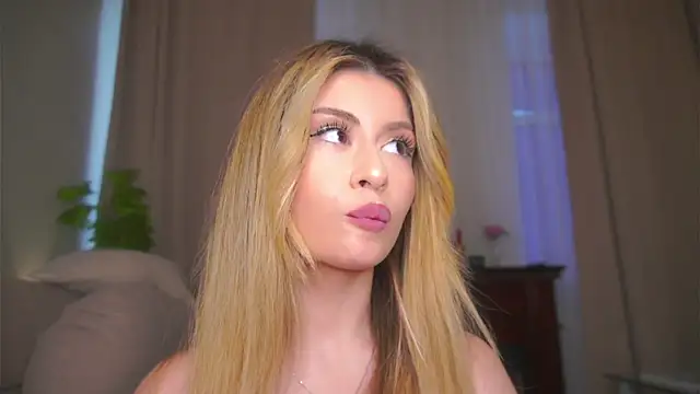 GeorginaHarn webcam