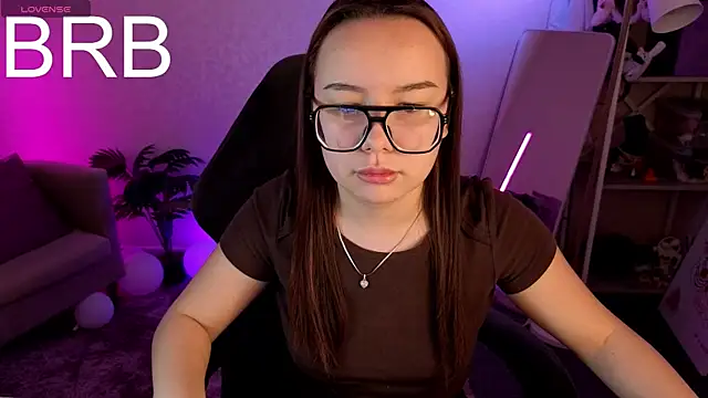 Eva_Cutties webcam