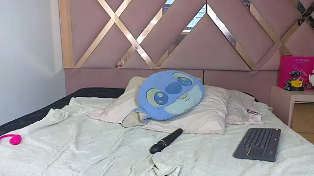Sophia_moo_ webcam