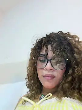 Lianh_Benett webcam
