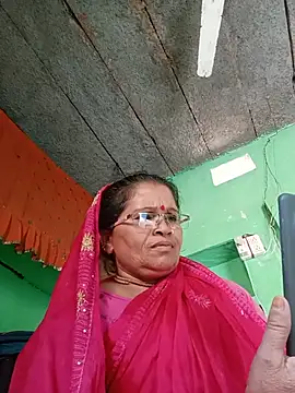 Manavi_x webcam