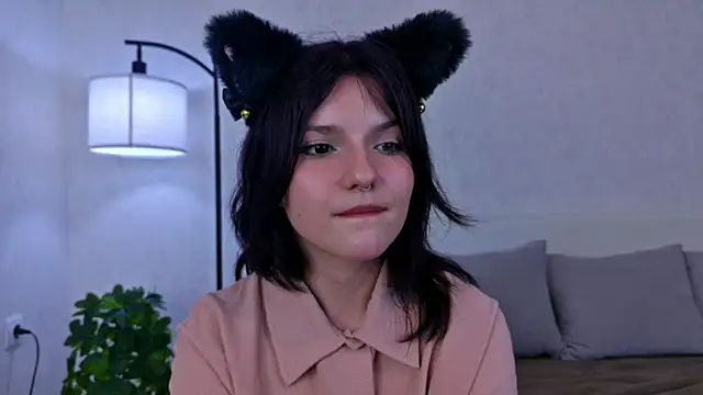 NyraVesperis webcam