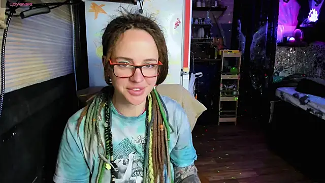 LisaFoxy_y webcam