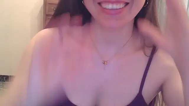 mery_lou20252 webcam