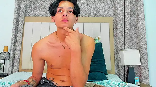Maicol_ruiz972049 webcam