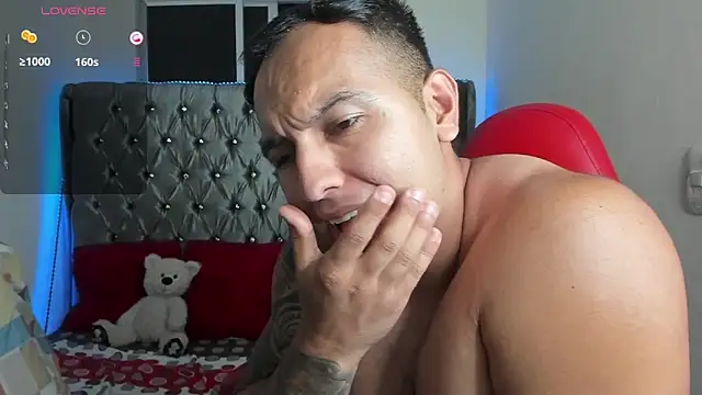 mrloganfuck1 webcam