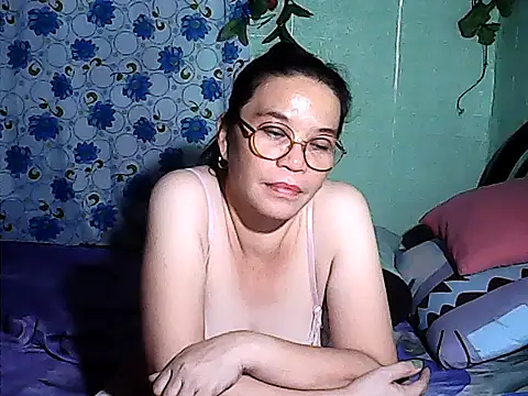 Adeline05 webcam