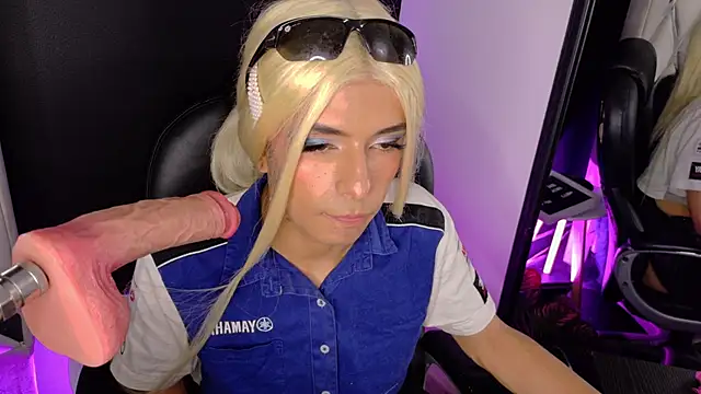 Danika_Dahl webcam
