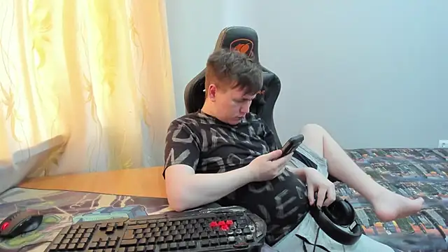 iliaskrislove webcam