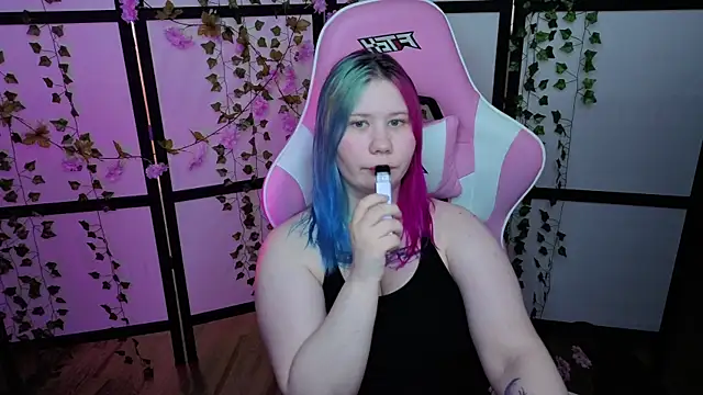 kitsune_little webcam