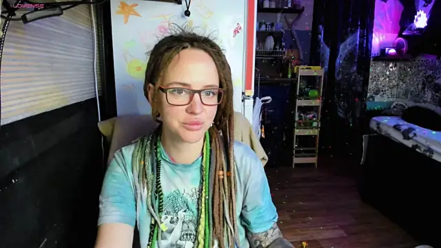 LisaFoxy_y webcam