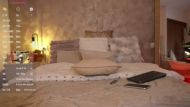 KalaBeckett_ webcam