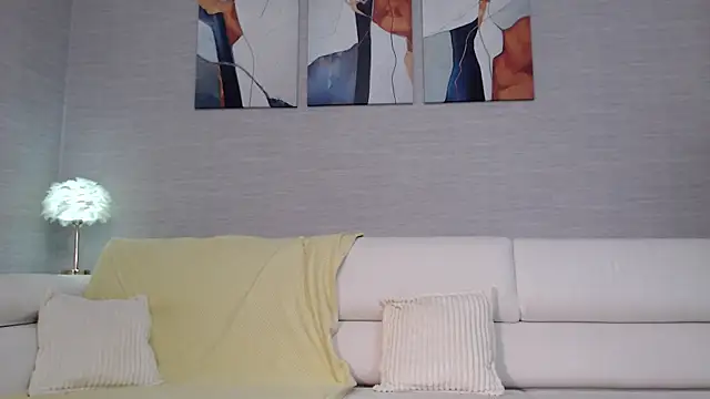 yummy_blonde webcam