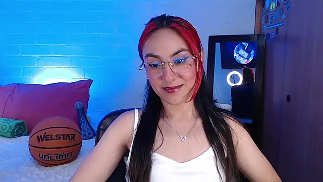 Amy66 webcam