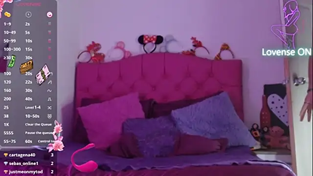 AlexaFontana webcam