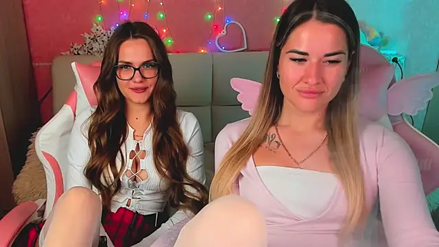 hotty_girls_here live sex cam