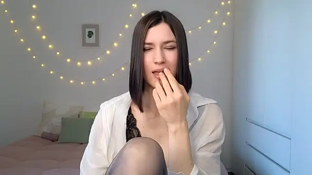 AliciaNewell webcam