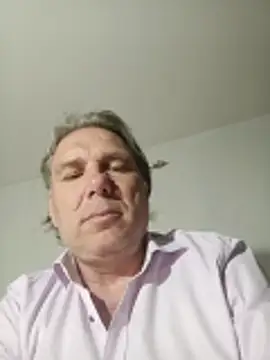 Saysomething3 webcam