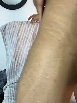 CRAZY-BOY99 webcam