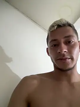 Boy_hot- webcam