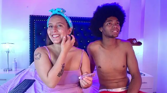 Cristal_and_luke webcam