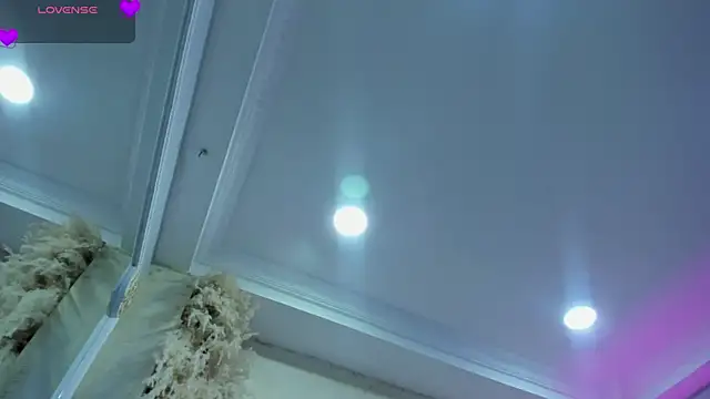 AlondraSoomer webcam
