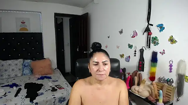 mature_bigboobs10 webcam
